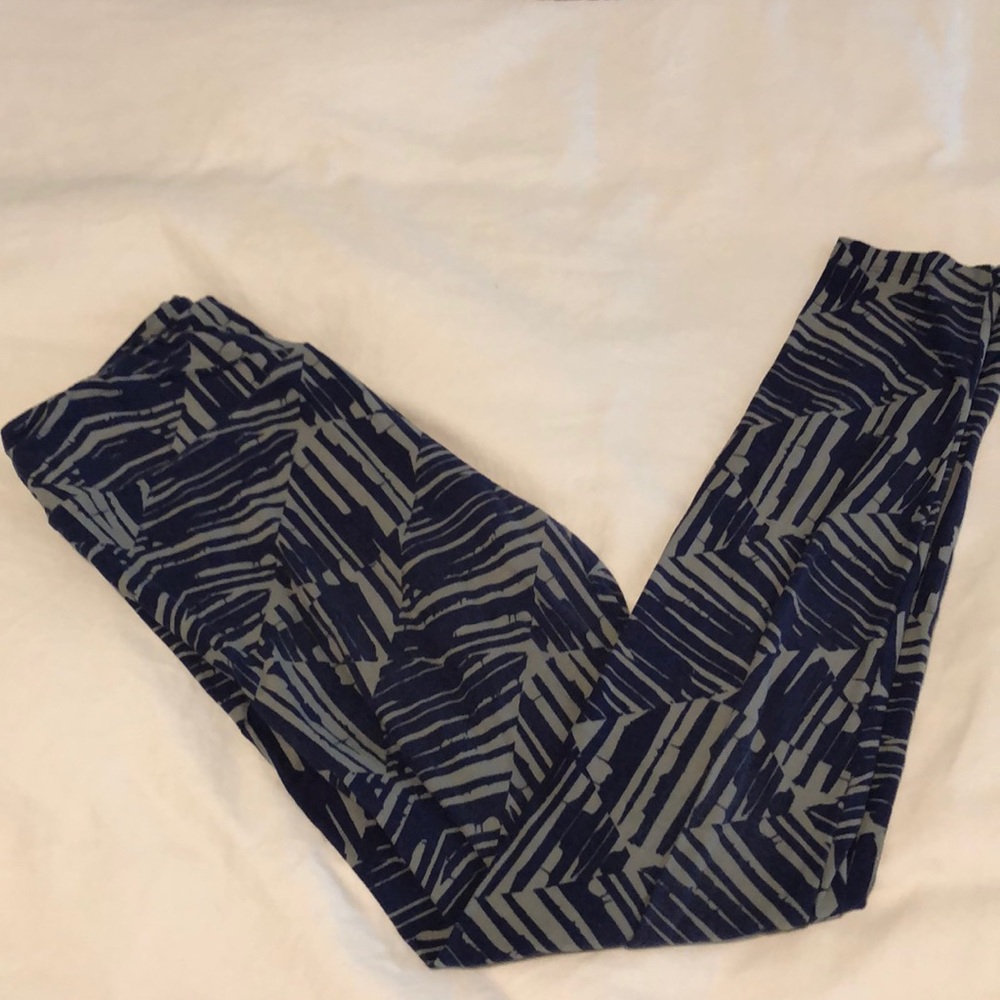 💠LuLaRoe Geometric OS leggings💠